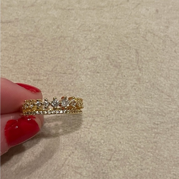 New Gold Plated S425 Queen / Princess Crown Simulated White Sapphire Ring Size 7 - Picture 8 of 8